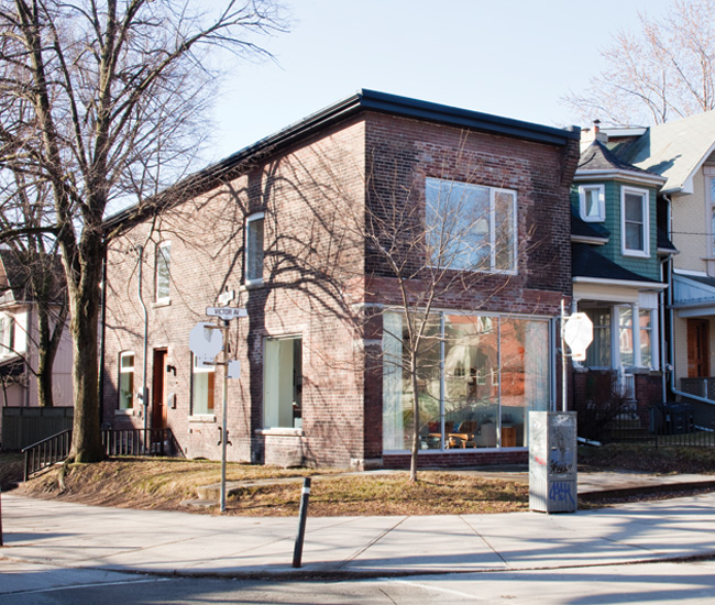 Mazen Studio Riverdale Taylor shop