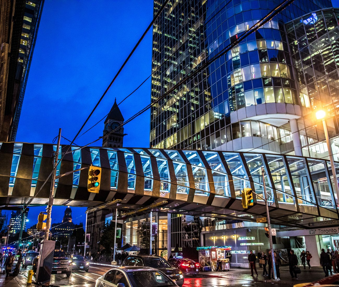 Eaton Centre bridge