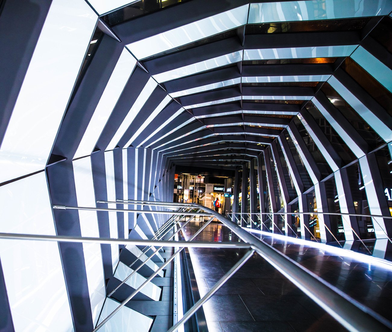 Eaton Centre bridge