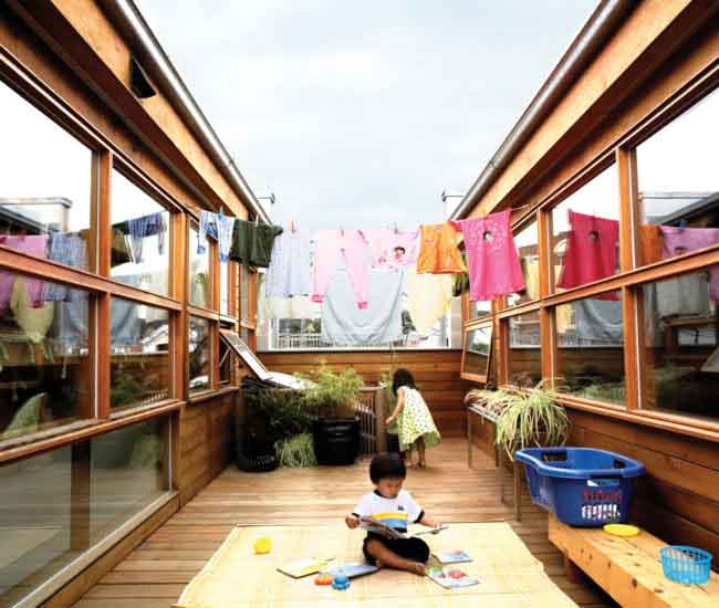 courtyard house concrete warehouse Studio Junction - Terrace House Toronto Designlines Magazine