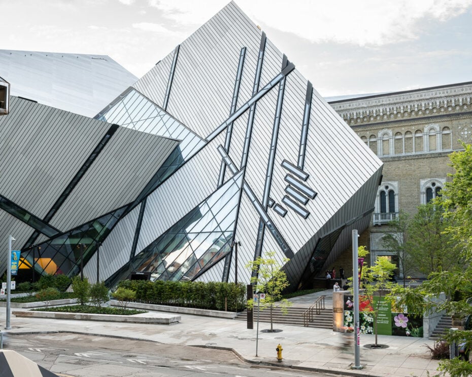 ROM Crystal Toronto by architect Daniel Libeskind