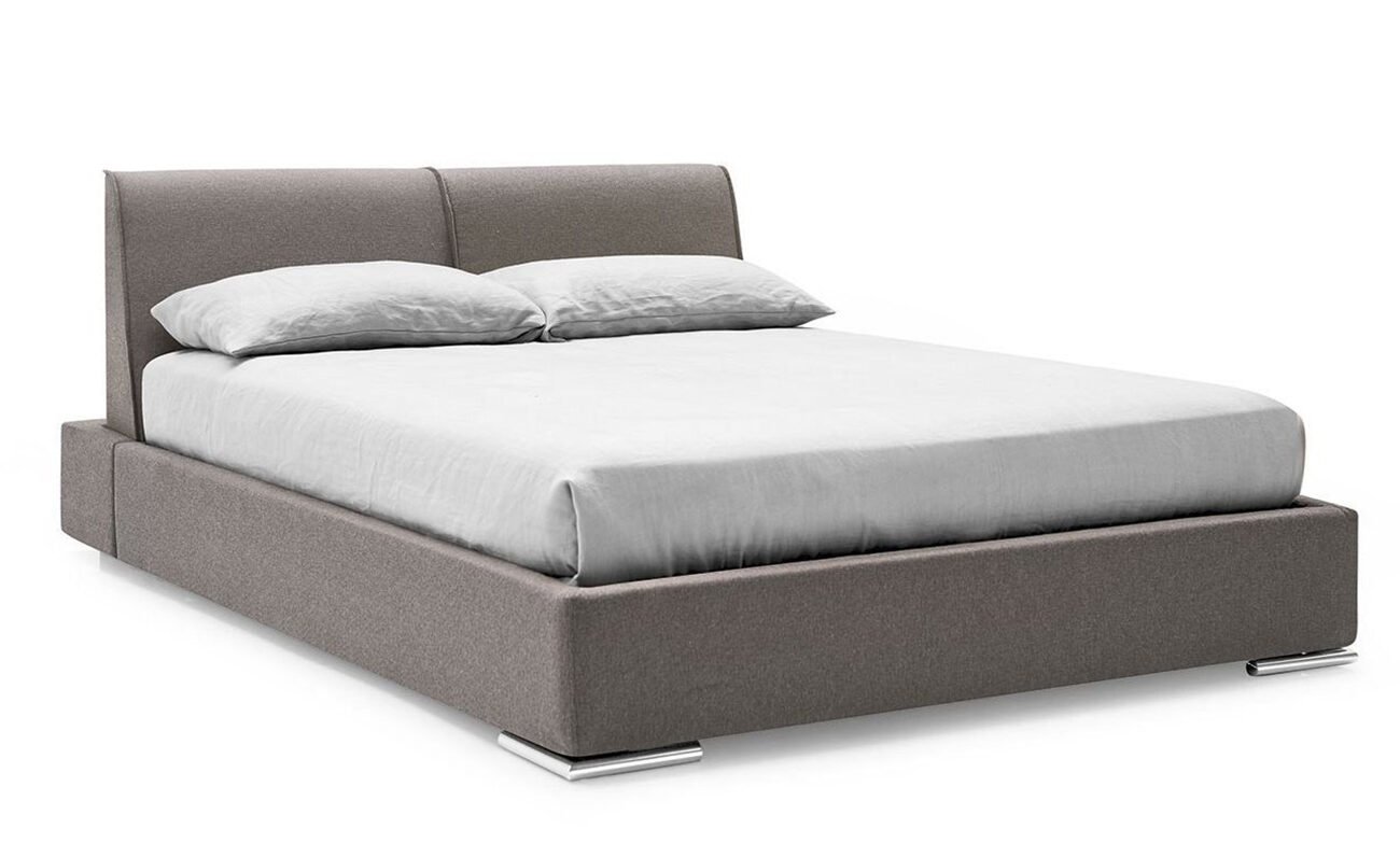 Calligaris - floor model furniture sale