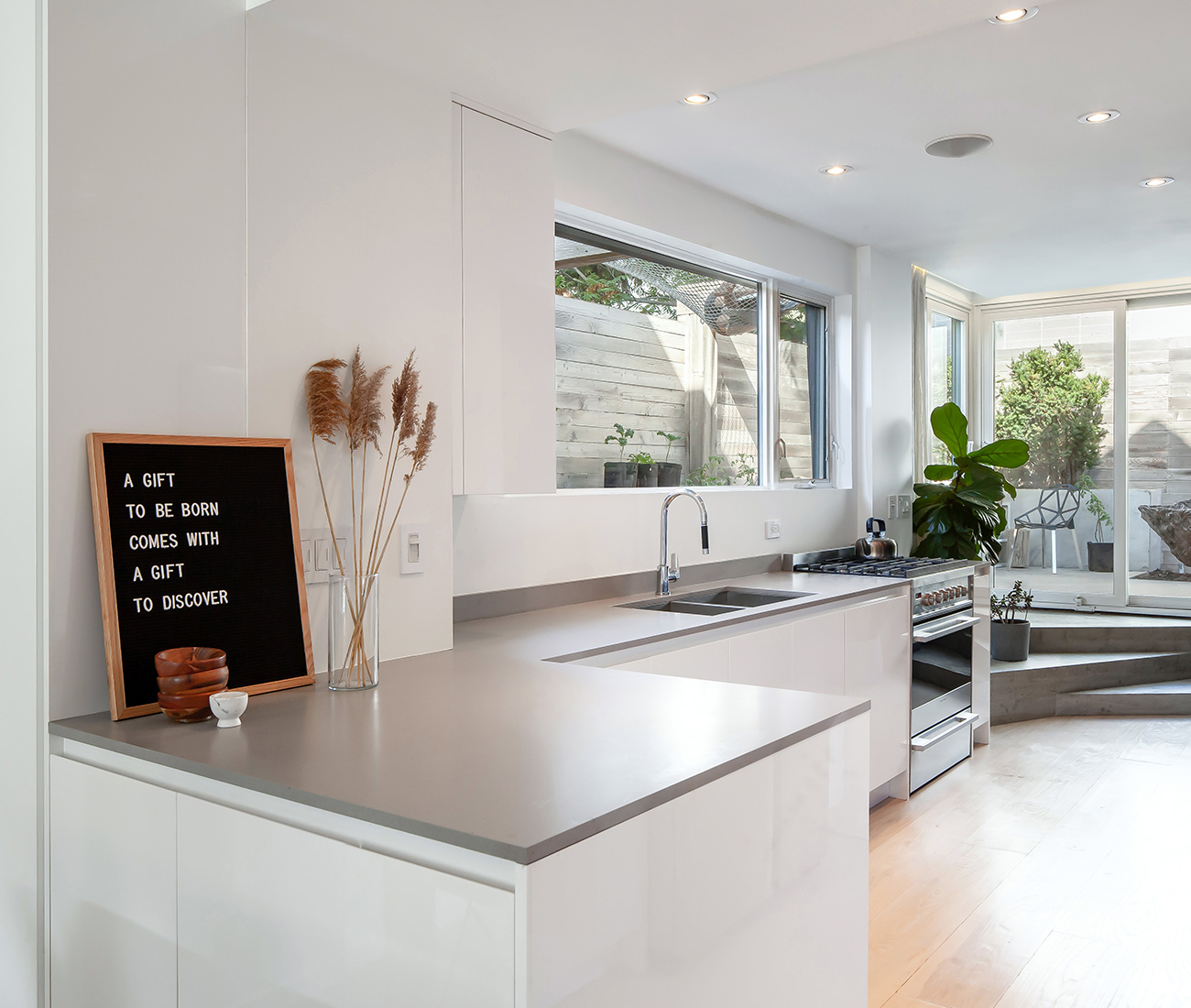 designer Keith Jones home