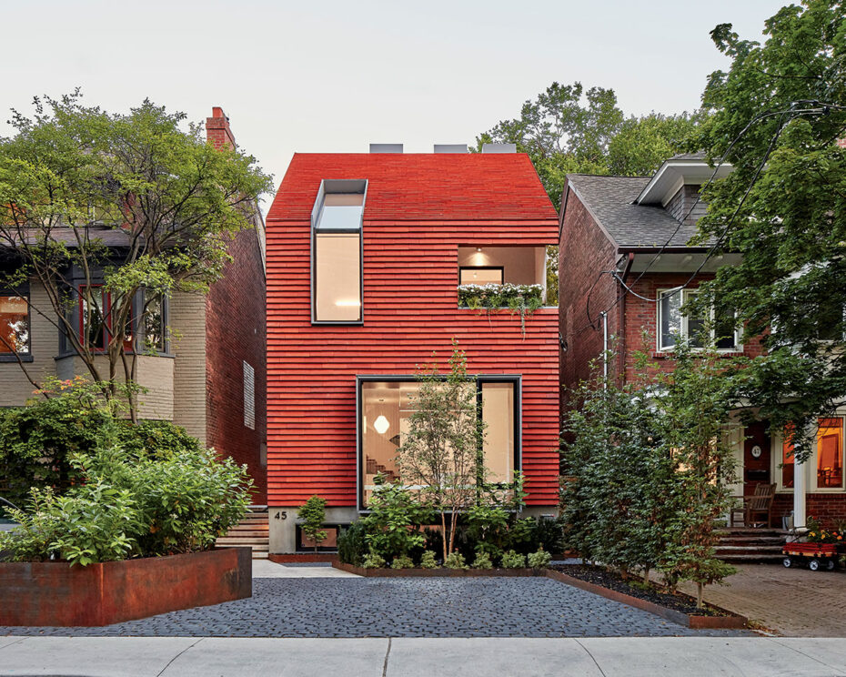 Tile House by Kohn Shnier Architects