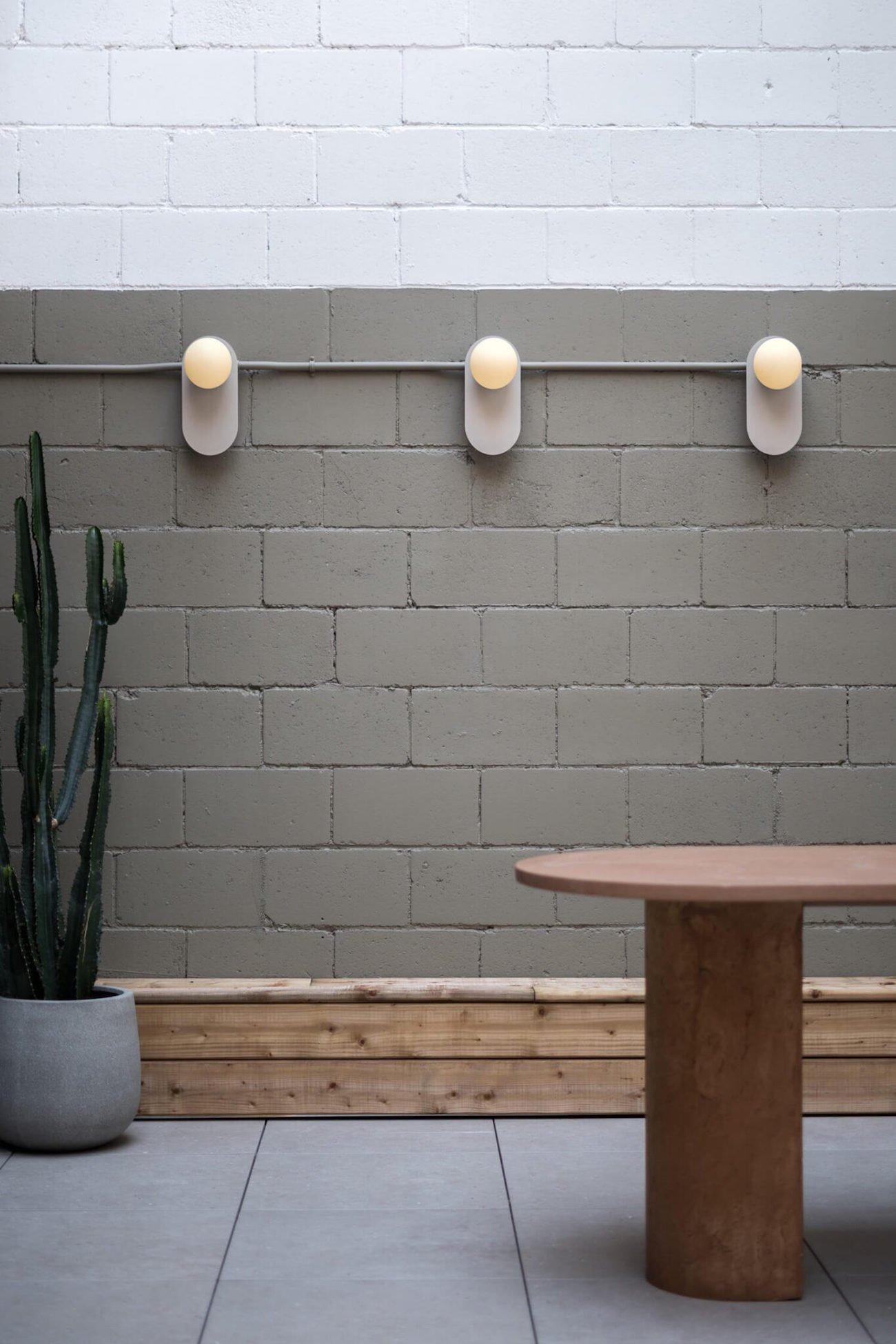 Exterior lighting collection - The E-Arch-S-LA40