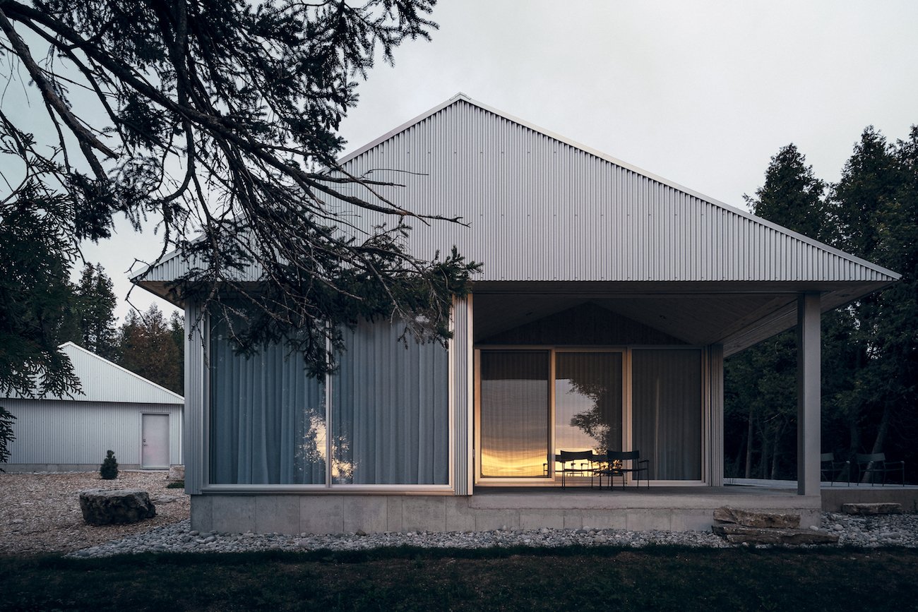Studio AC Cabin